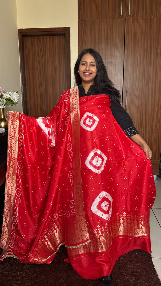 Sindoori Red Dola Silk Suit Set with Tye-Dye Pattern & Zari Border-3 Pc