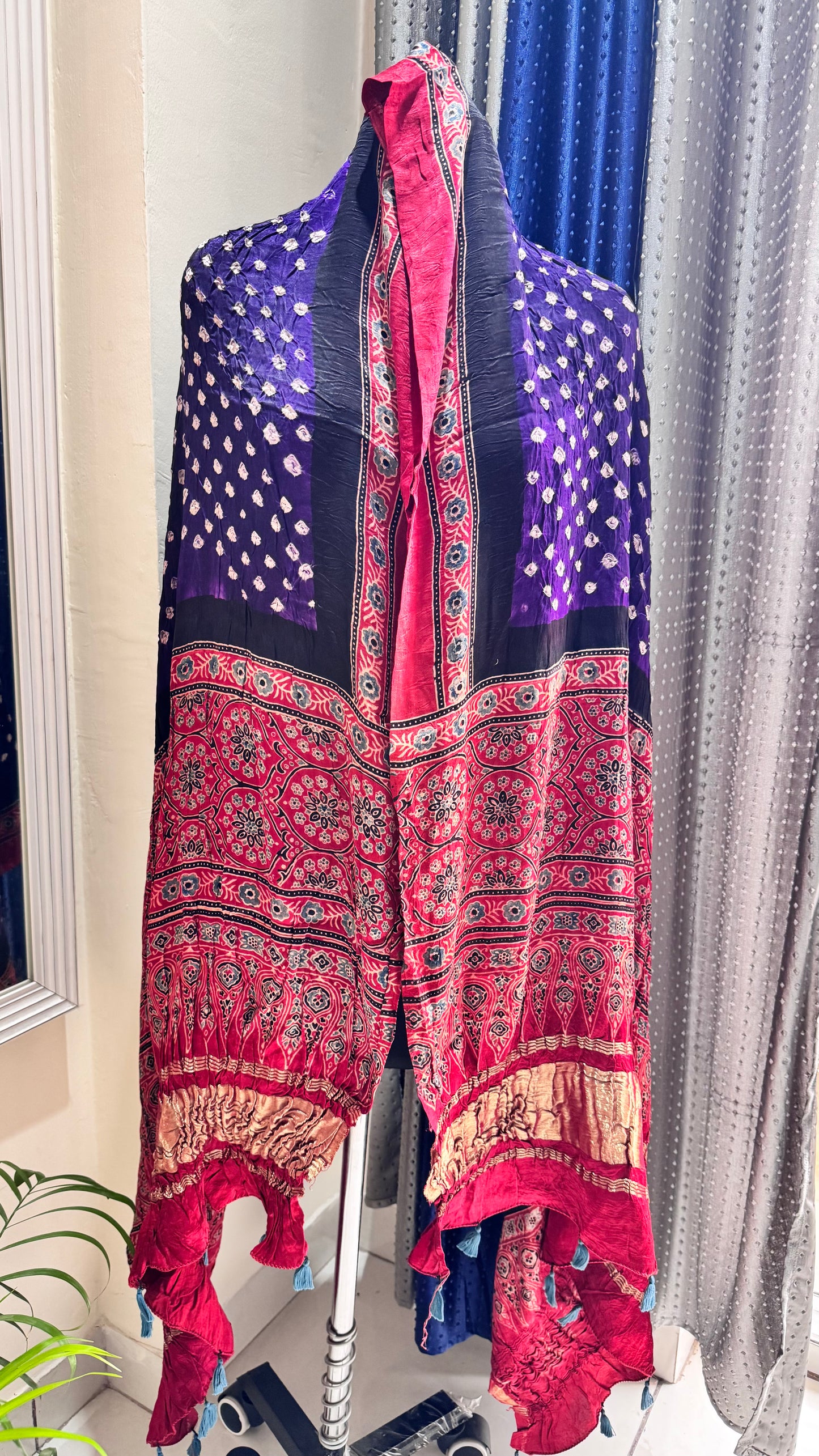 Purple Multi Dotted Modal Silk Bandhani Ajrakh Lagdi Patti Dupatta