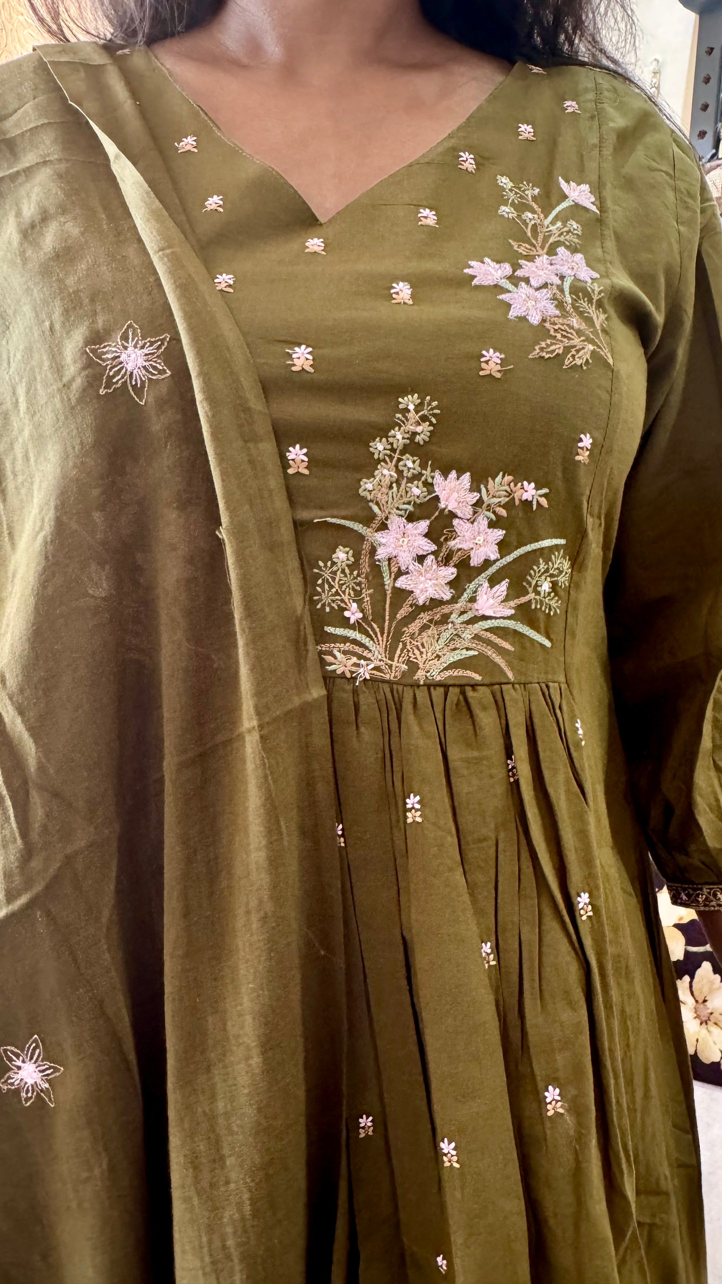 Green Floral Print Pure Cotton Suit Set with Embroidered Yoke