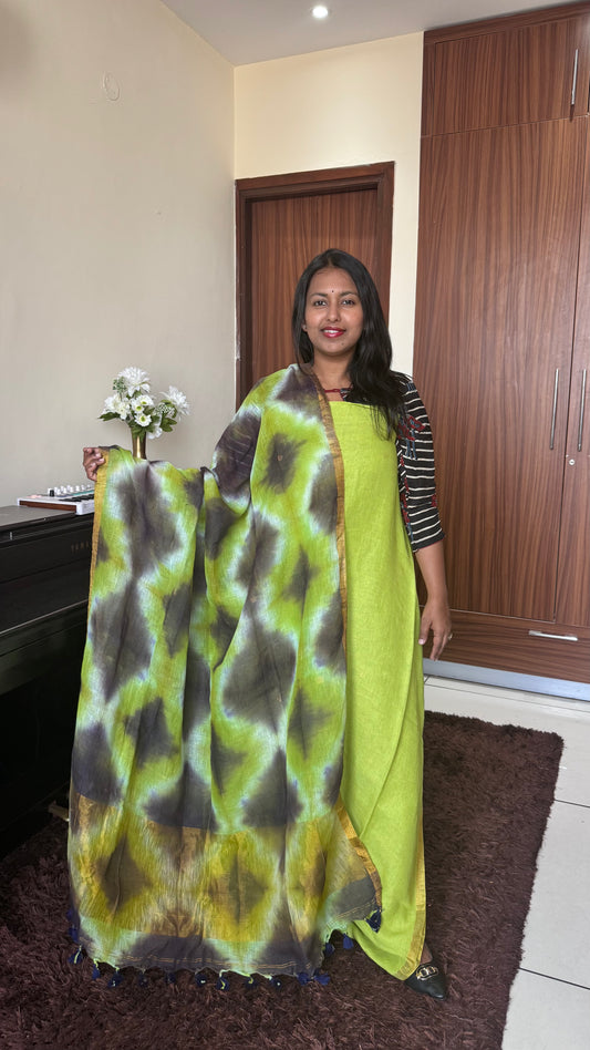 Parrot Green Pure Jayshree Linen 2 Piece Suit with Green- Black Clamp Tye-Dye Dupatta