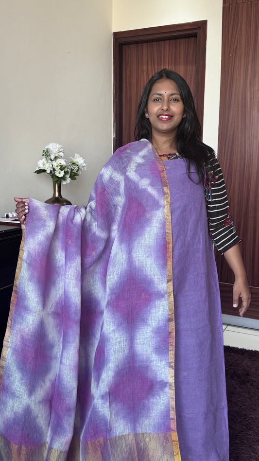 Majestic Blue Pure Jayshree Linen 2 Piece Suit with Blue- Purple Clamp Tye-Dye Dupatta