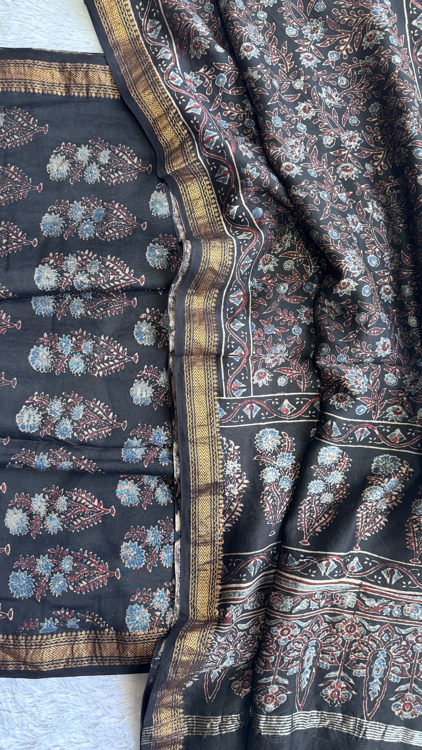 Black Floral Motif Hand Block Ajrakh Printed Maheshwari Silk Cotton 2 Piece Suit Set