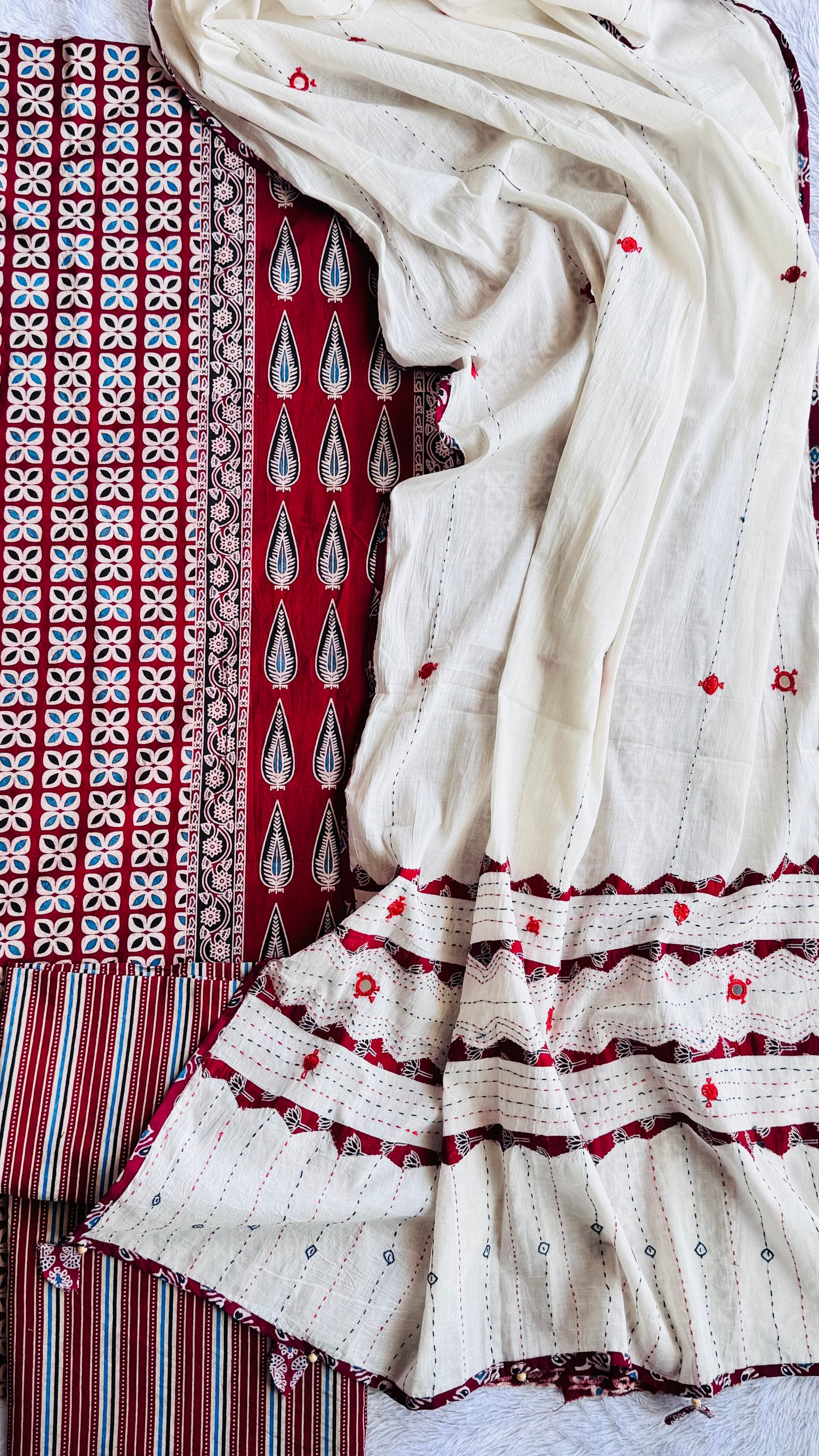 Offwhite and Red Asopallav Motif Unstitched Handloom Cotton Dress Material with Cotton Applique Mirror Work Dupatta