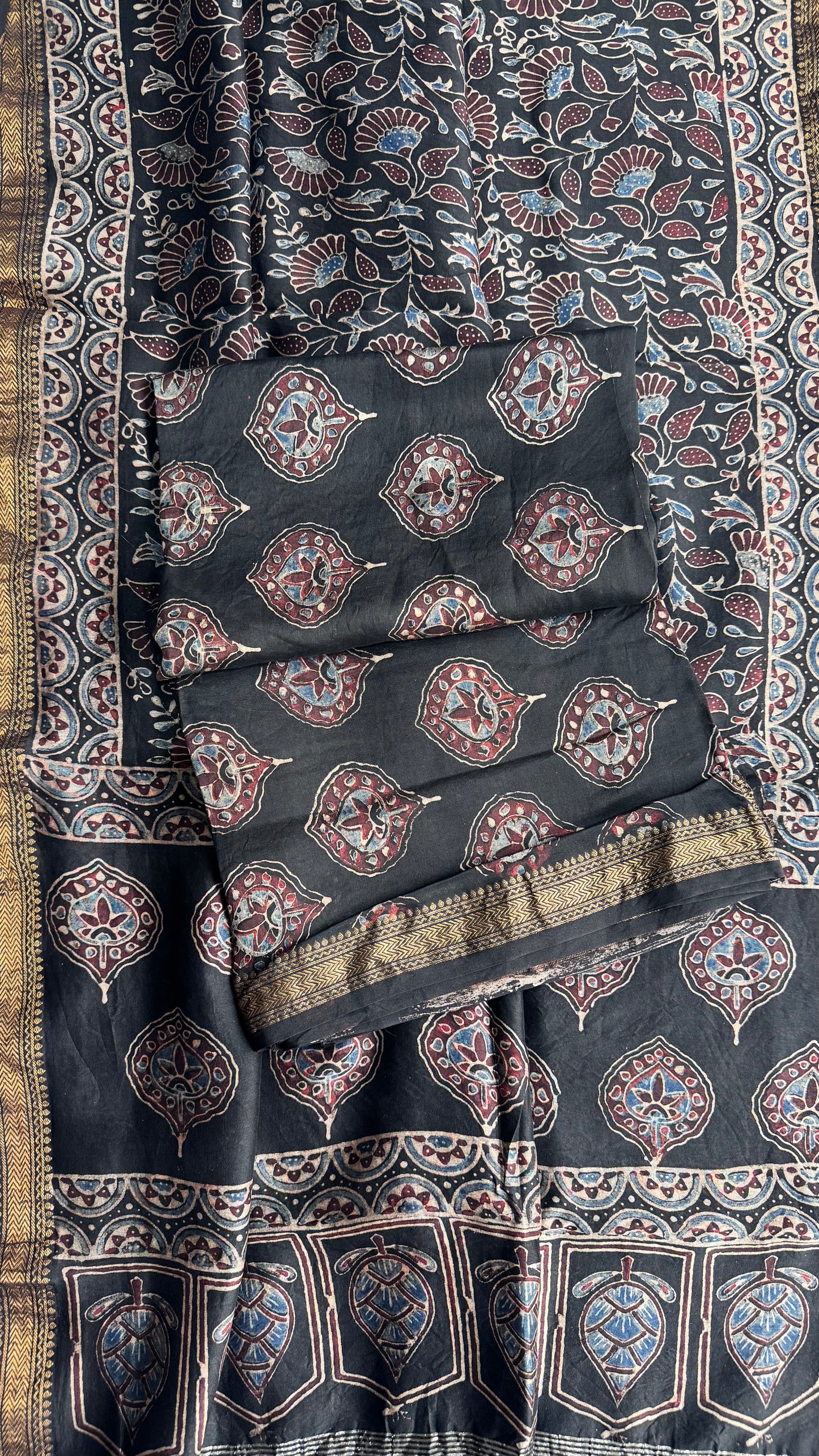Black Diamond Floral Jaal Motif Hand Block Ajrakh Printed Maheshwari Silk Cotton 2 Piece Suit set