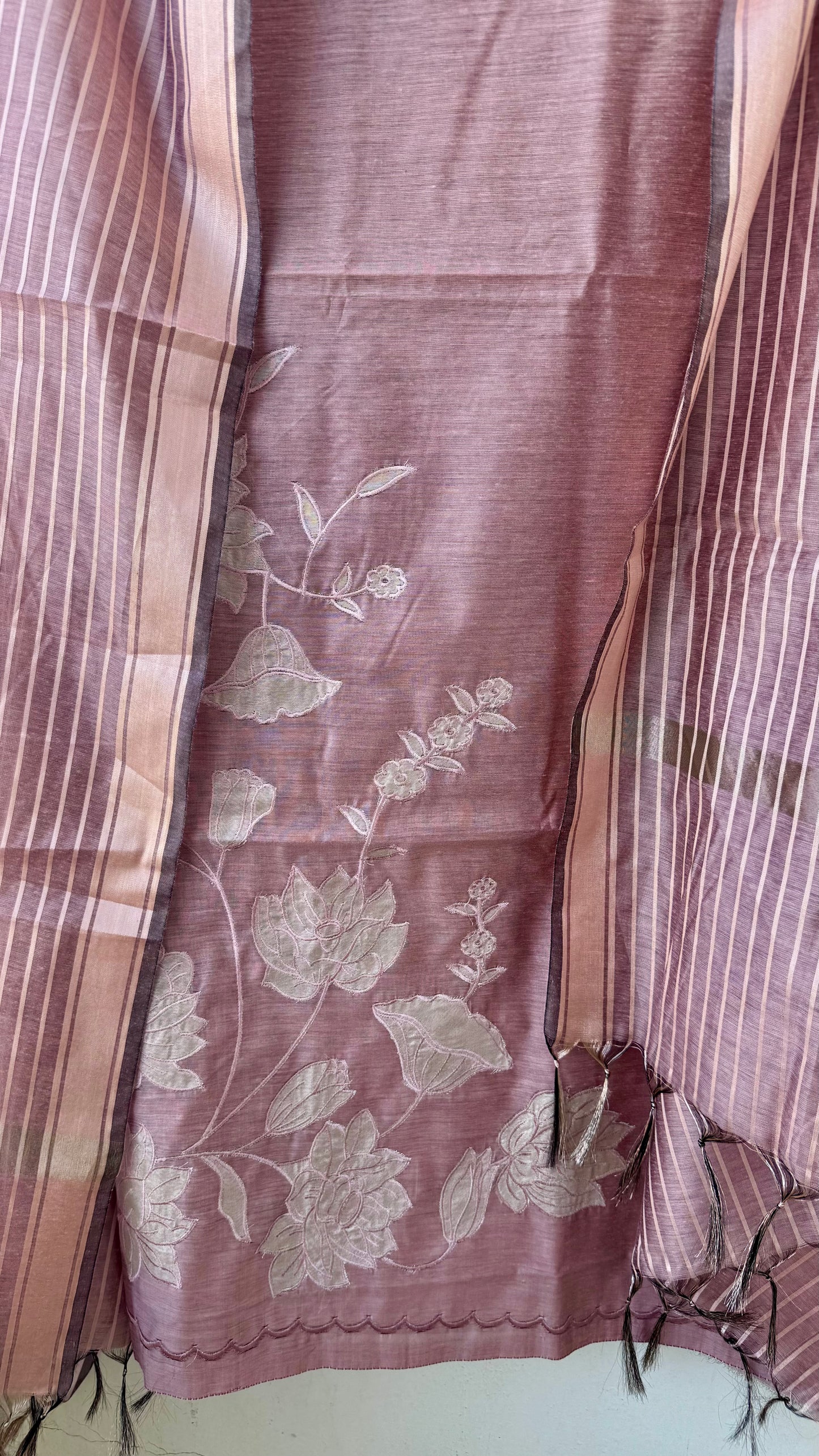 Pyaazi Pink Banarasi Cotton Silk 3-Piece Suit Set with Applique Work
