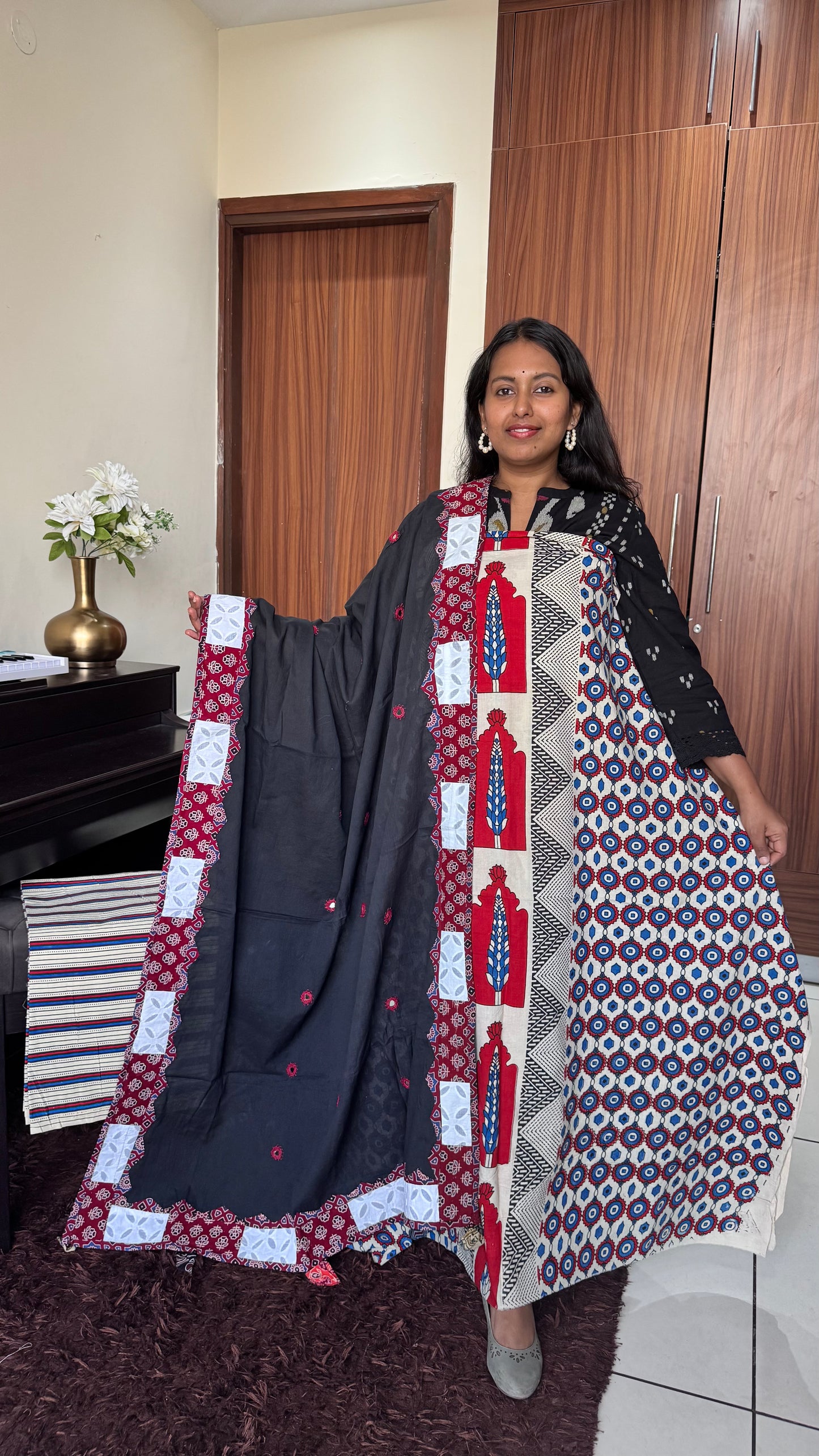 Off White Ajrakh Pure Cotton Suit Set with Chain Motif and Black Mirror Work Cotton Dupatta
