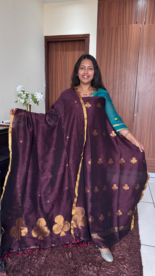 Wine Paan Buta Pure Jayshree Linen with Jamdani Hand Woven Daman 2 pc Suit Set