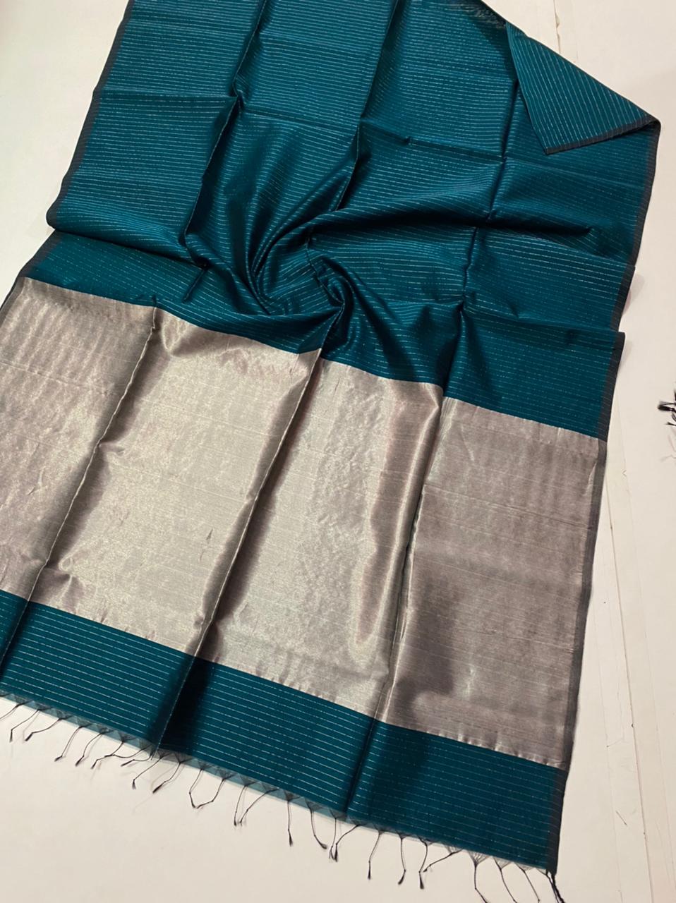 Dobby Design Maheshwari Silk Cotton Saree with Silver Zari Border