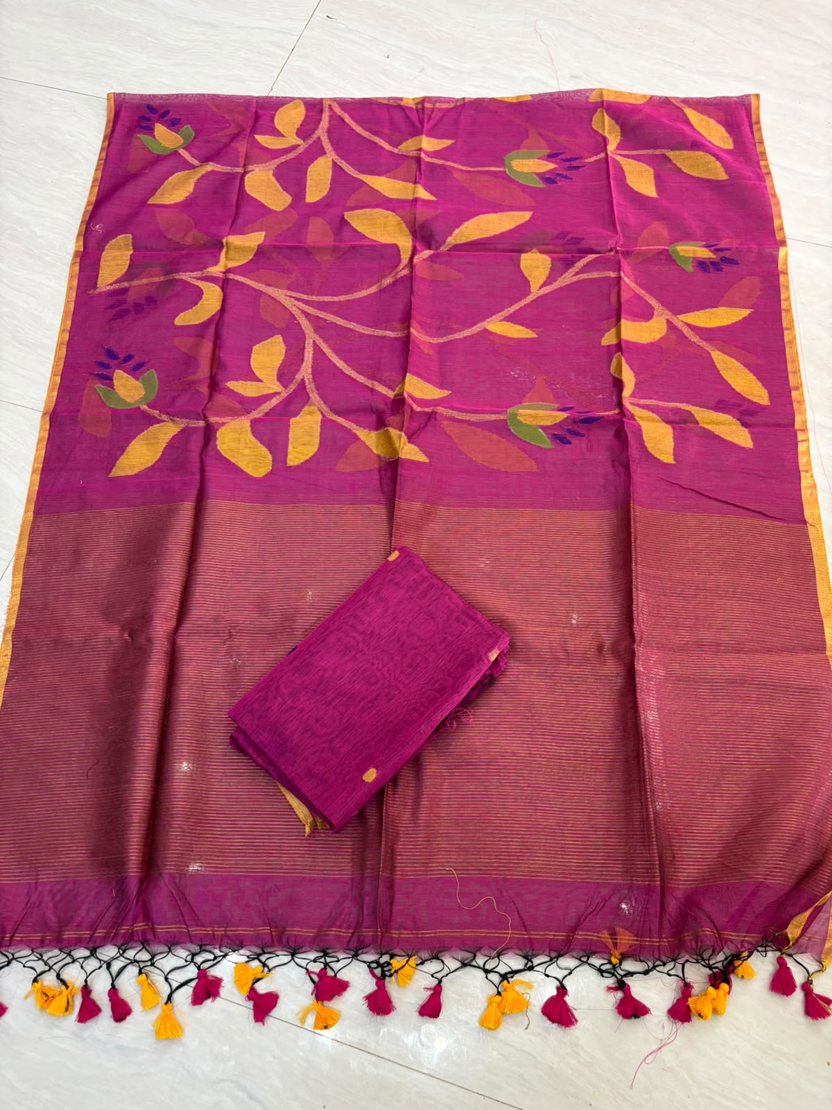Margenta Pink Shade Pure Handloom Resham Muslin 2 pc Set