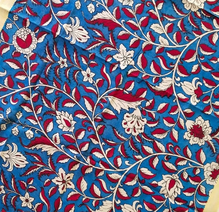 Blue and Red Handpainted Srikalahasti Kalamkari Cotton Dupatta with Zari Border