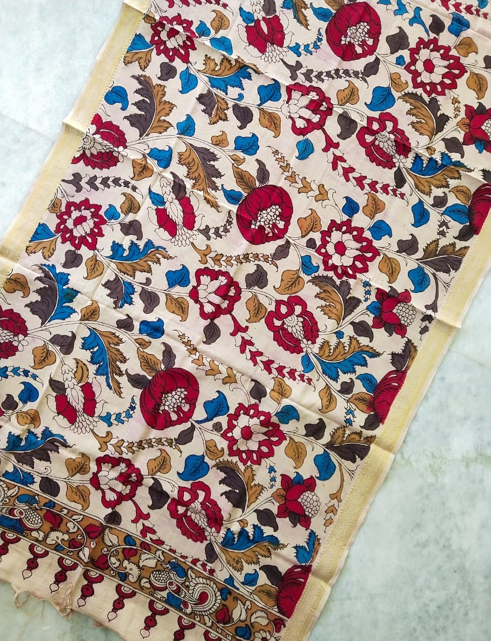 Cream and Red Handpainted Srikalahasti Kalamkari Cotton Dupatta with Zari Border