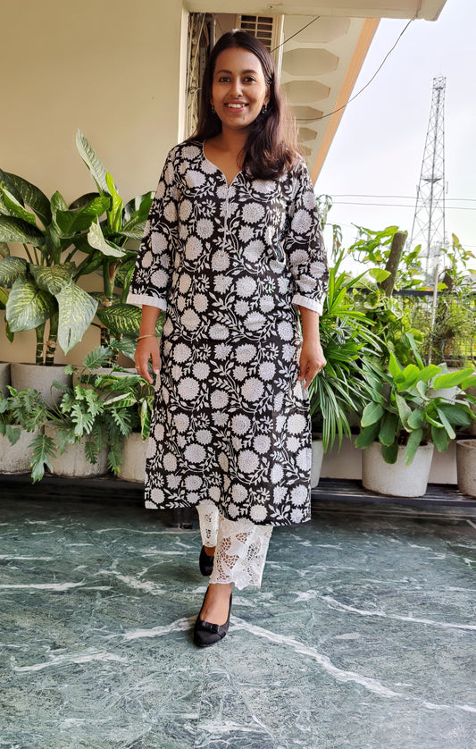 Black Flower Motif Cotton Sanganer Hand Block Print Kurta
